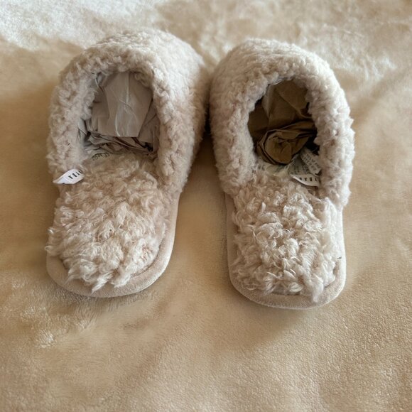 Pottery Barn Teddy Bear Knee Length Robe and Slippers Set Size Small - Picture 6 of 10